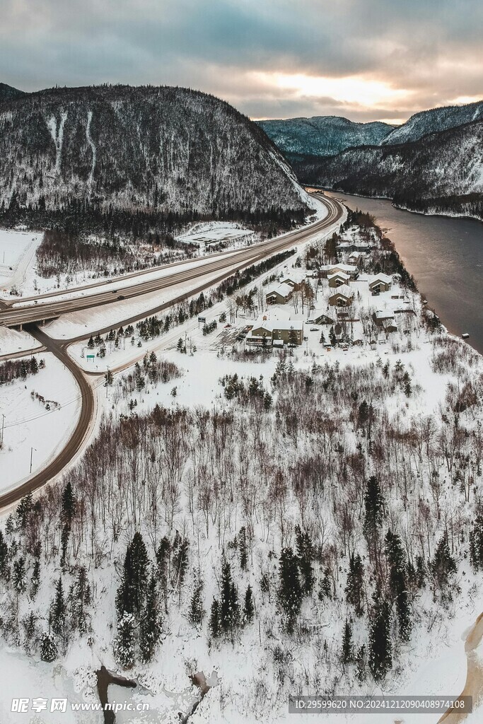 雪山