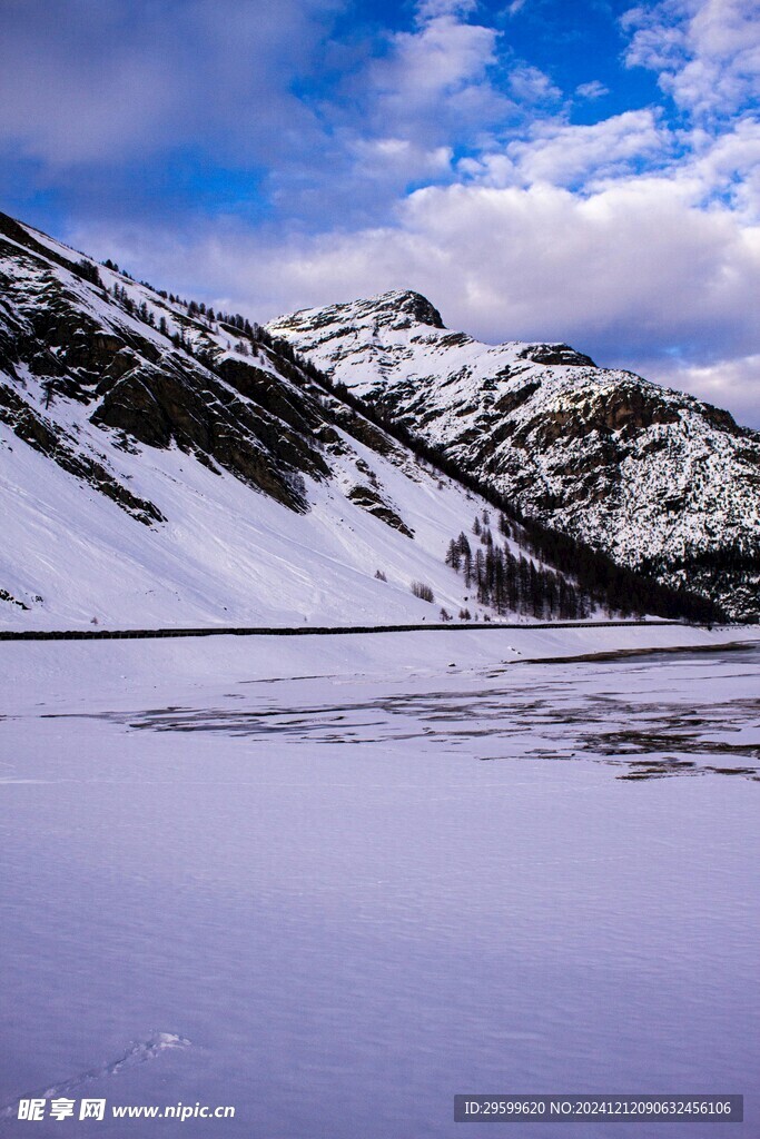雪山