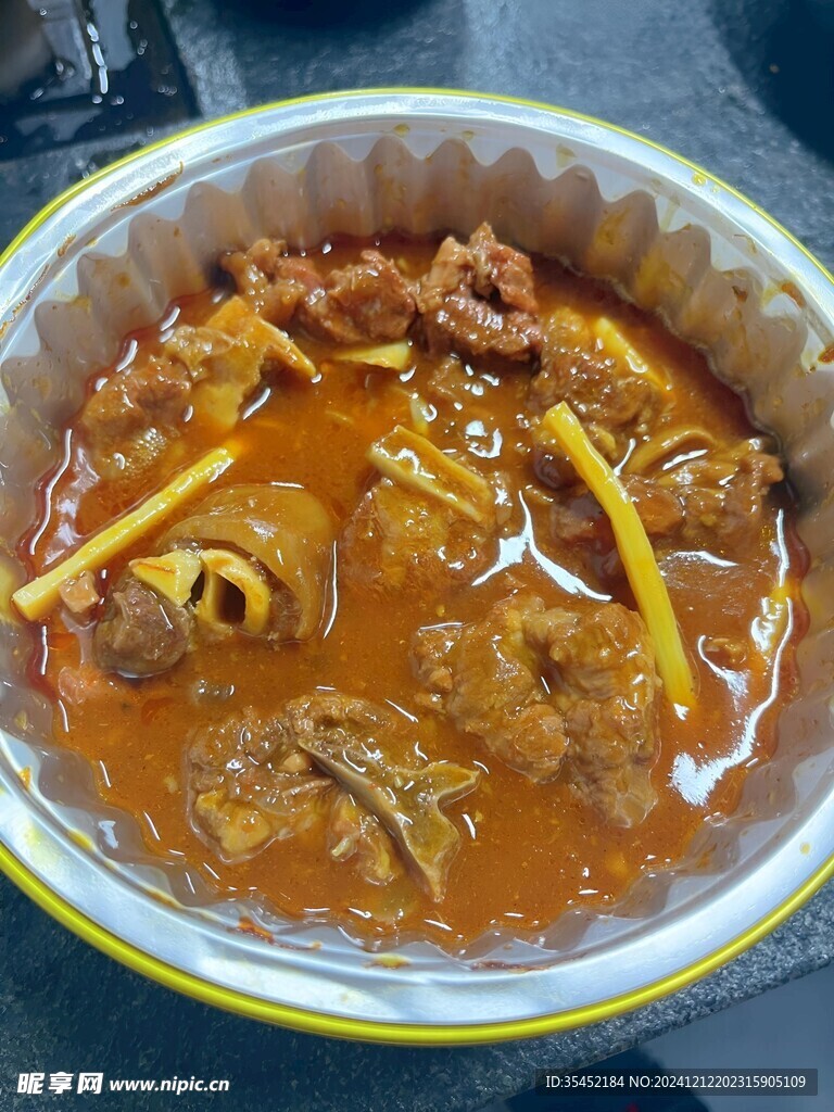 炖羊肉