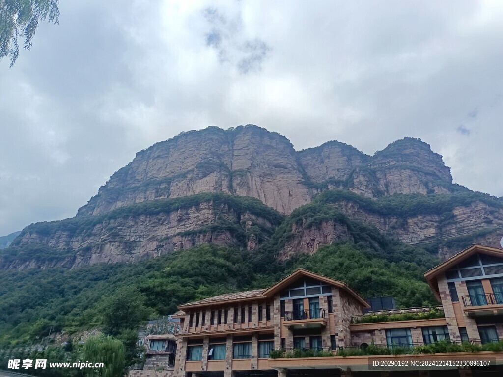 太行山石板岩