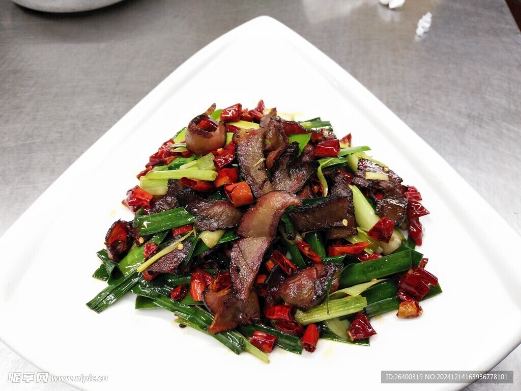 辣椒炒腊牛肉