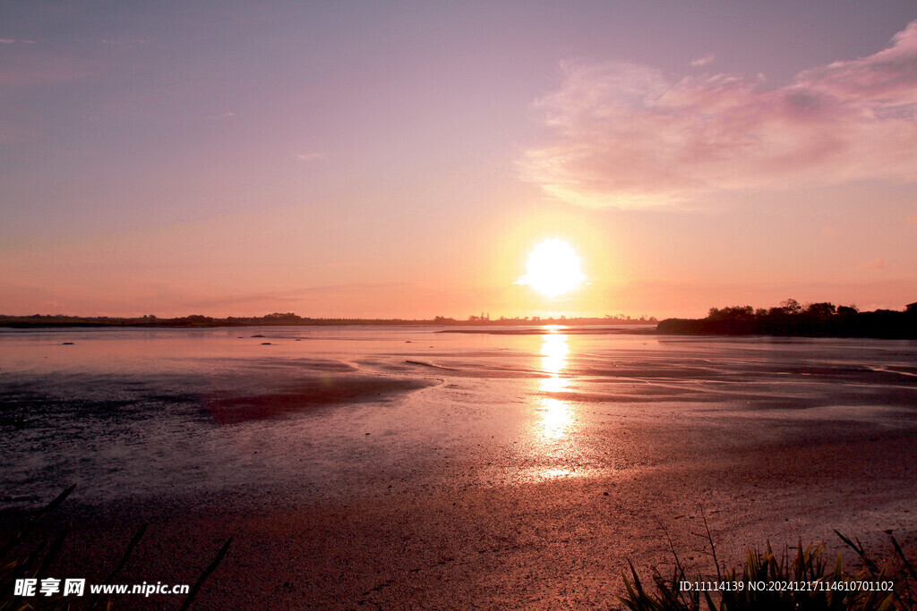 海滨夕阳风景