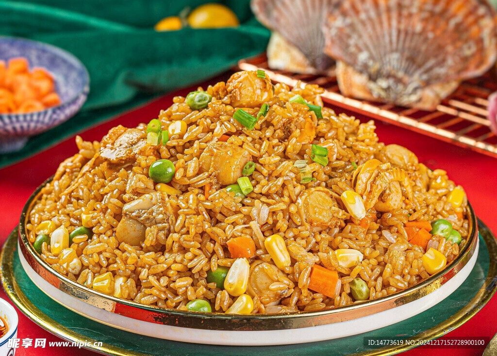 越南美食海鲜炒饭