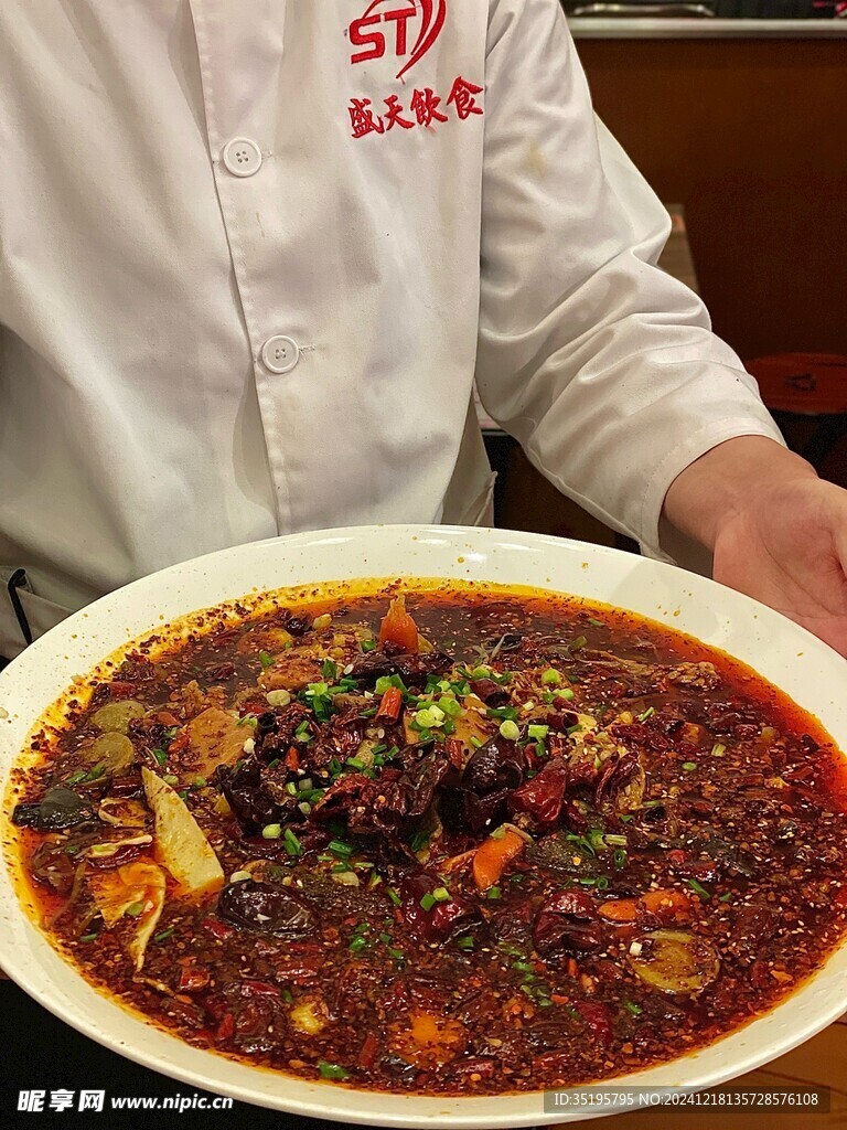 毛血旺