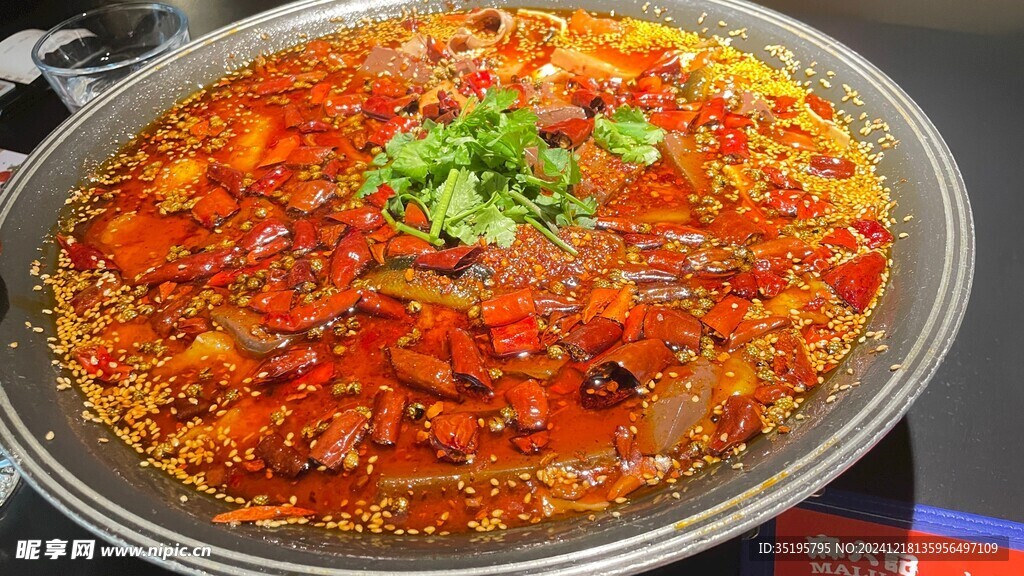 毛血旺