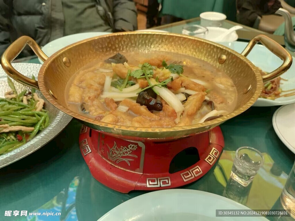 烩松肉