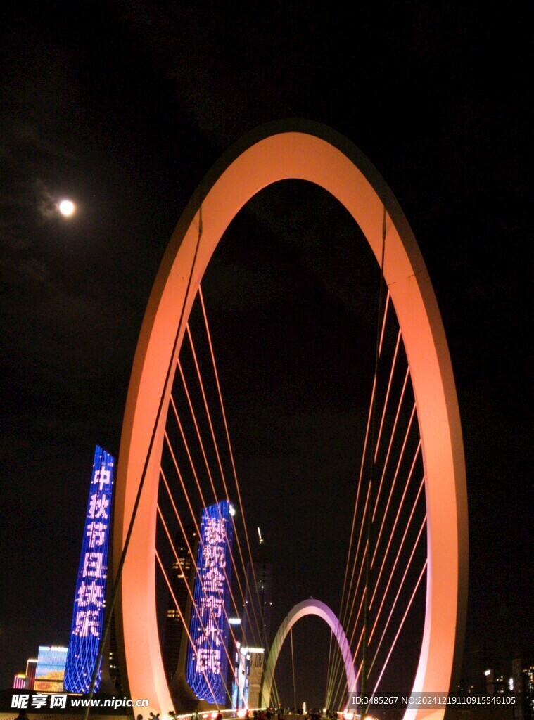 南京眼中秋夜色