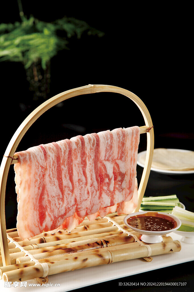 炭烧架子肉