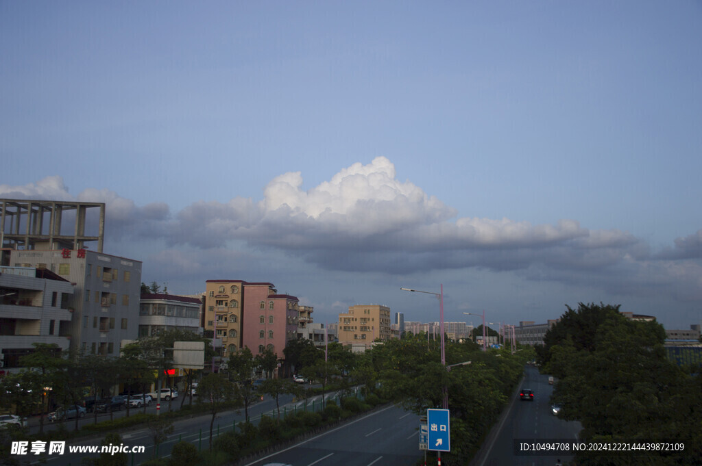 积雨云