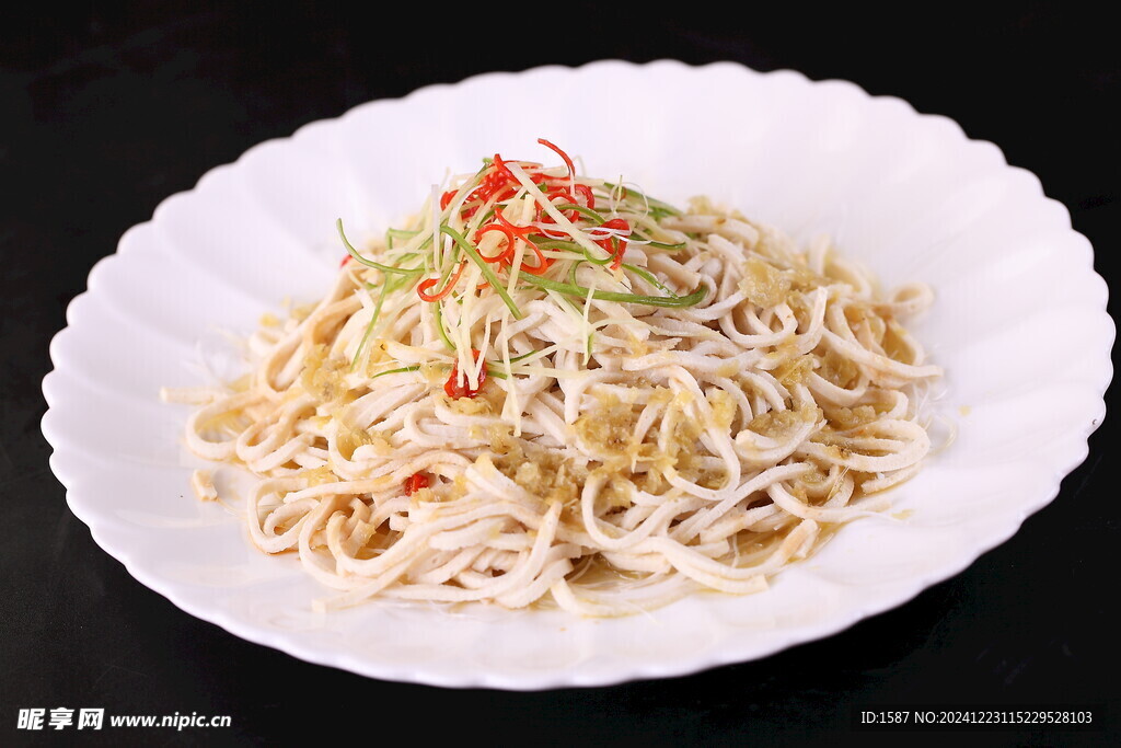 凉拌豆腐丝