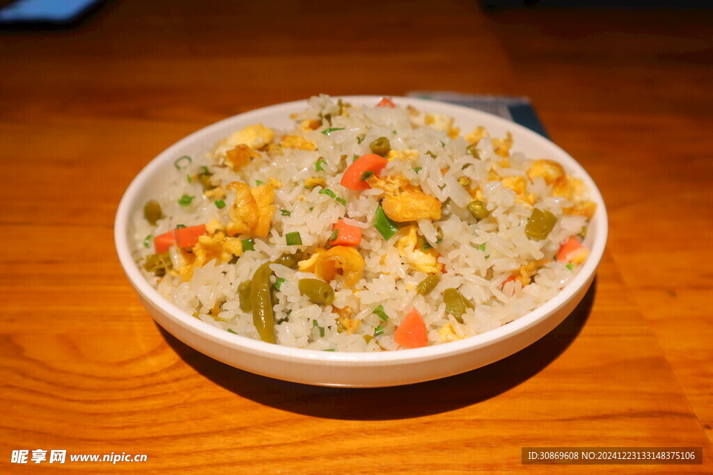 鸡蛋炒饭