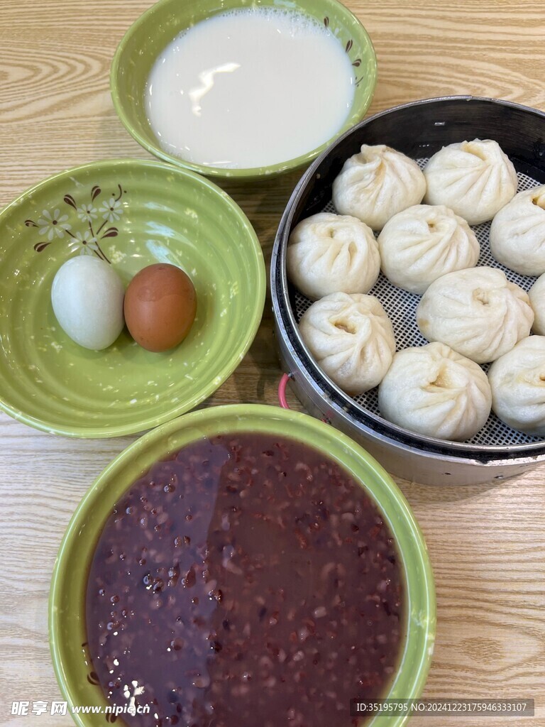 小笼包