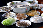 羊肉汤锅图片