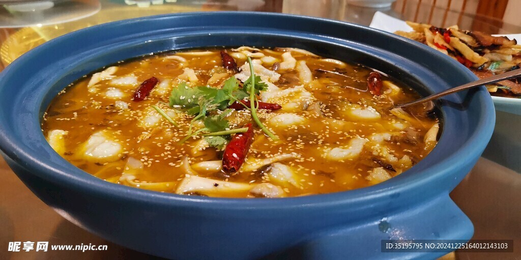 酸菜鱼