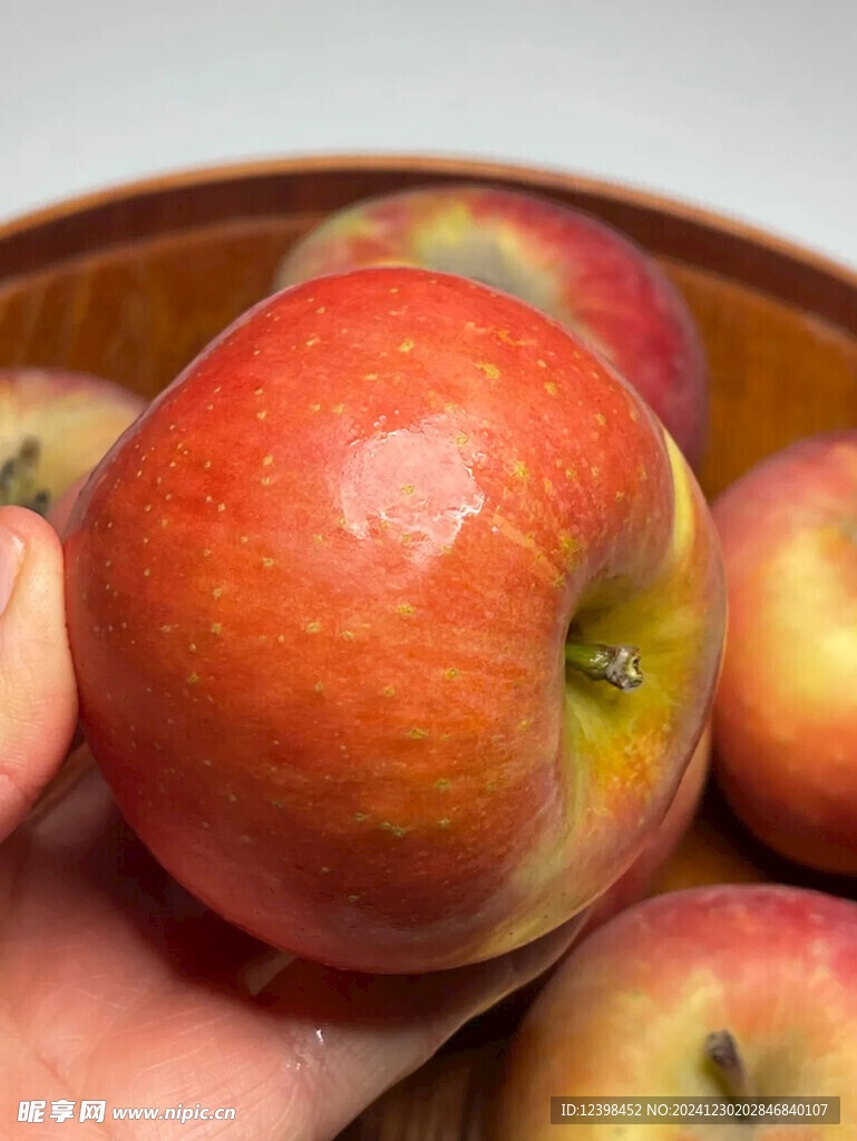 苹果