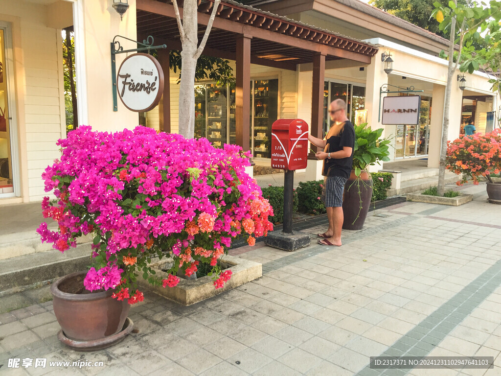 苏梅岛机场商店