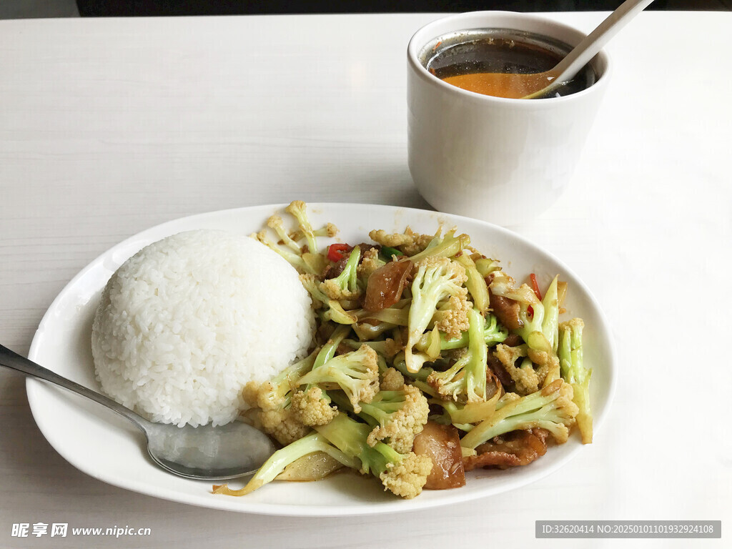 花菜回锅肉 腊肉