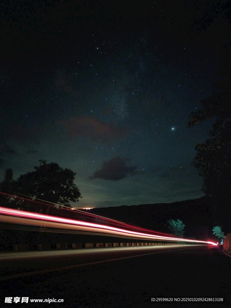 星空  