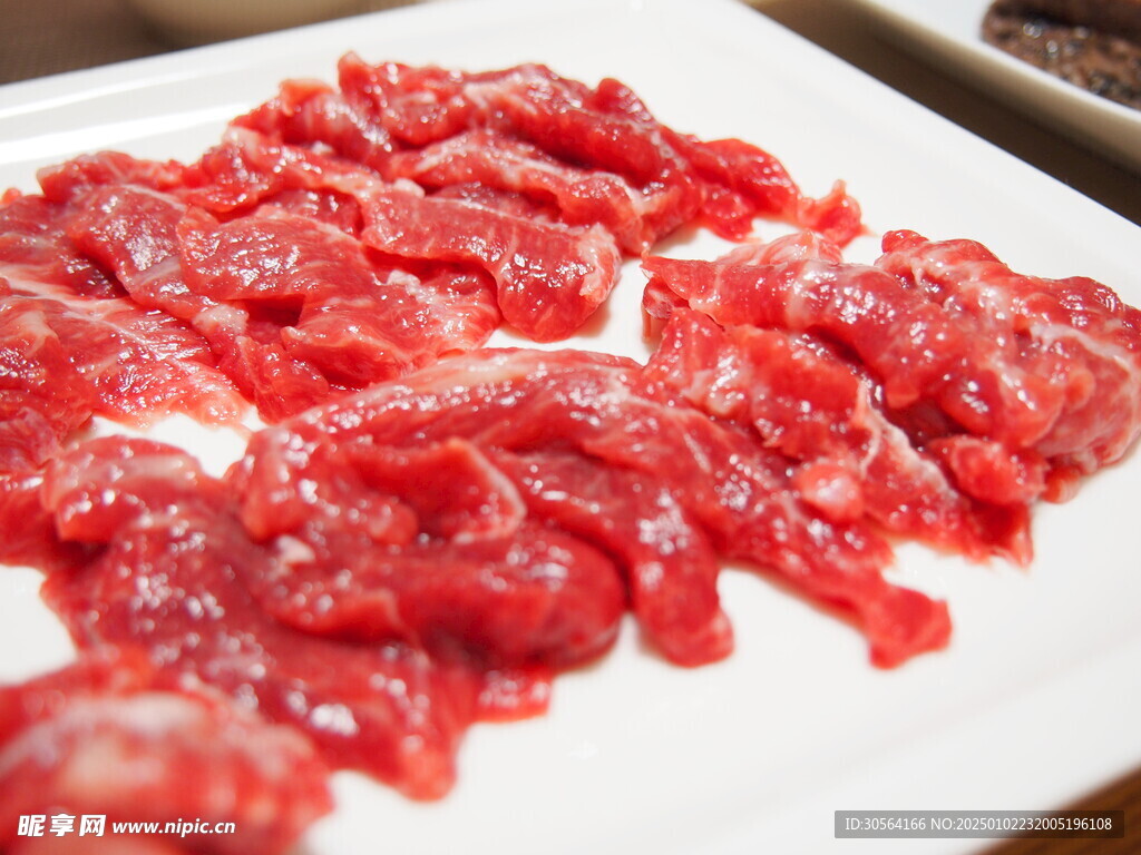 新鲜牛肉食材