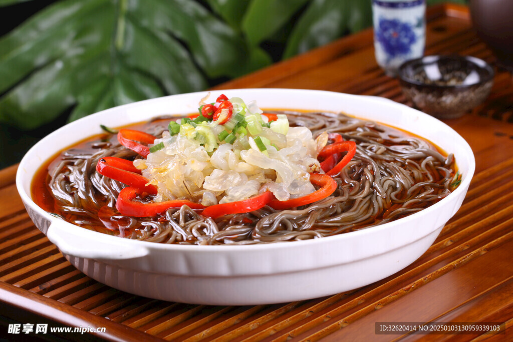 酸辣蕨根粉