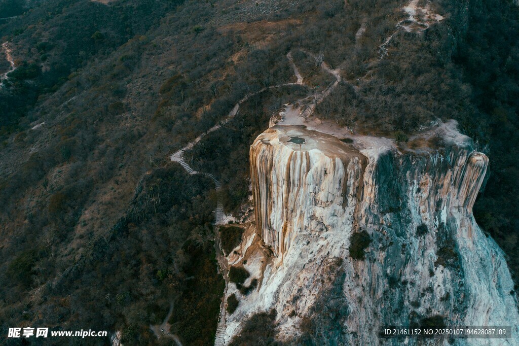 山脉