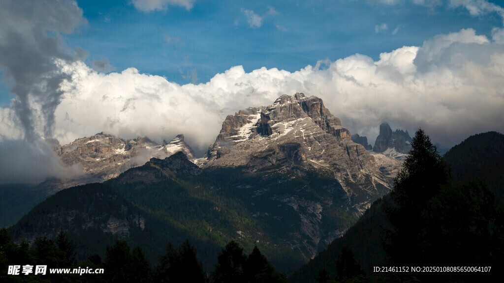 高山