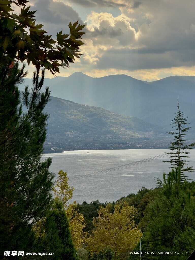 山脉