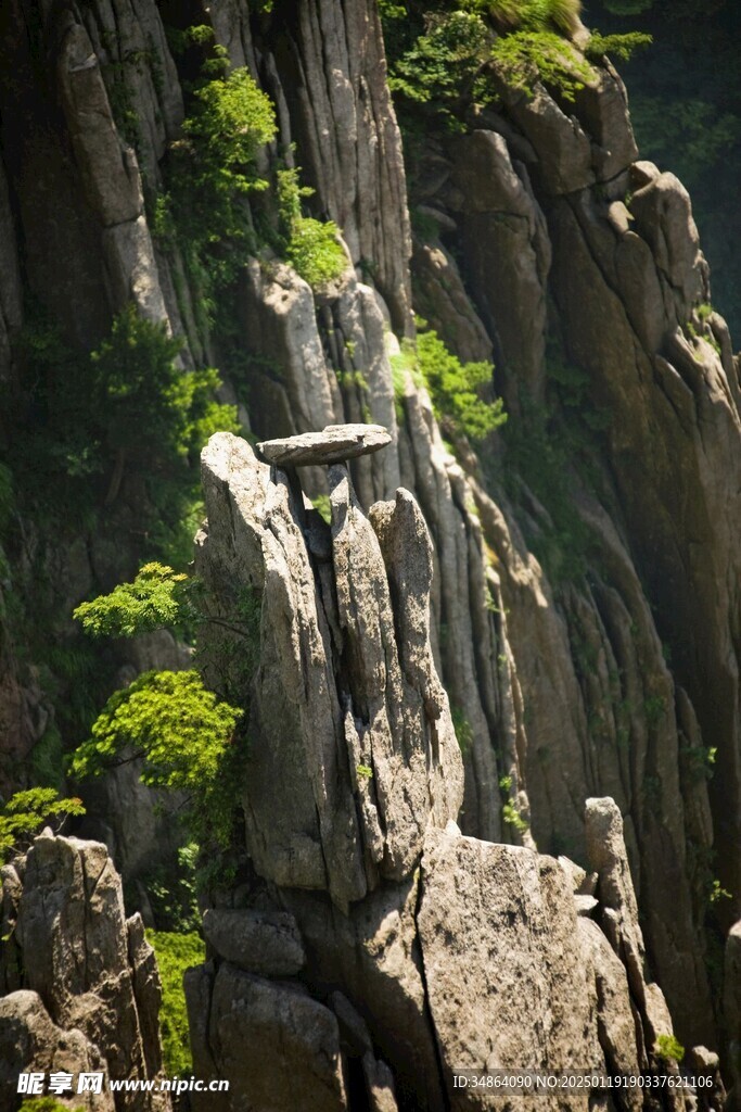 黄山怪石图片