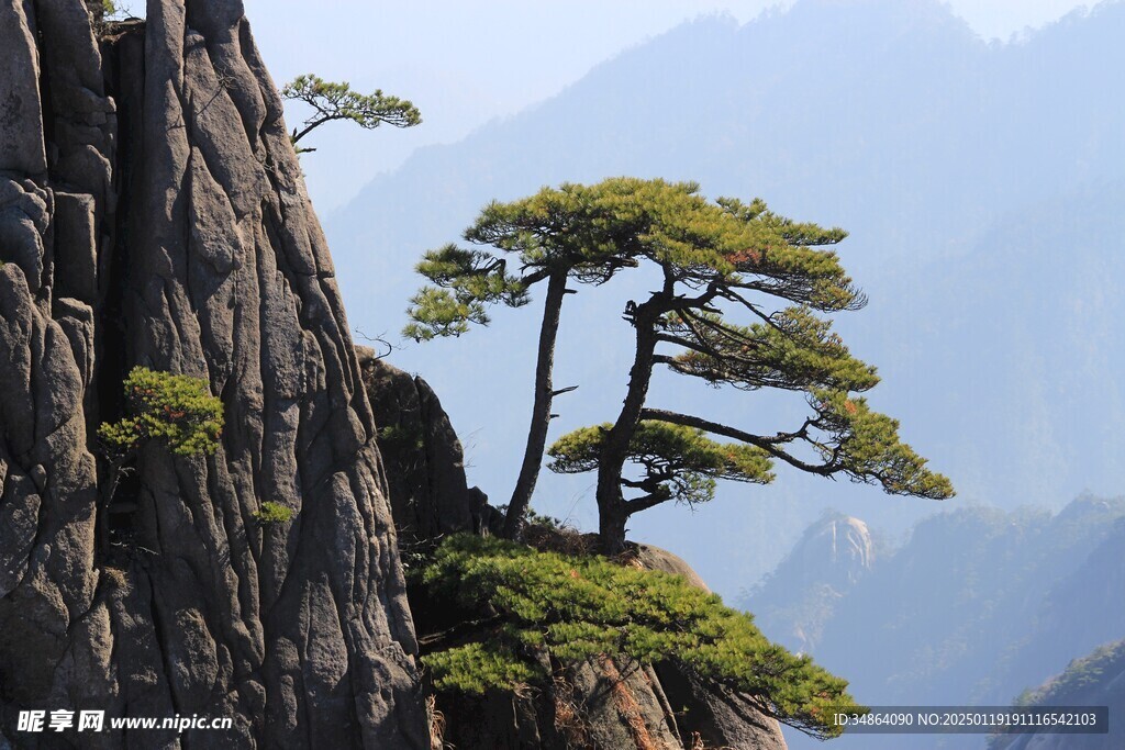 巍峨的安徽黄山自然风景图片