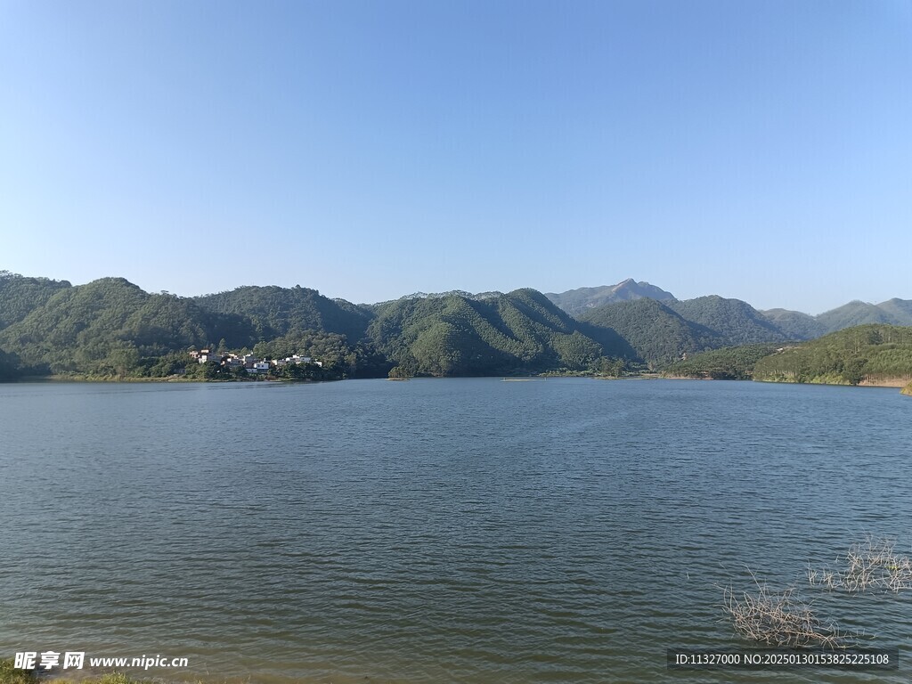 水库