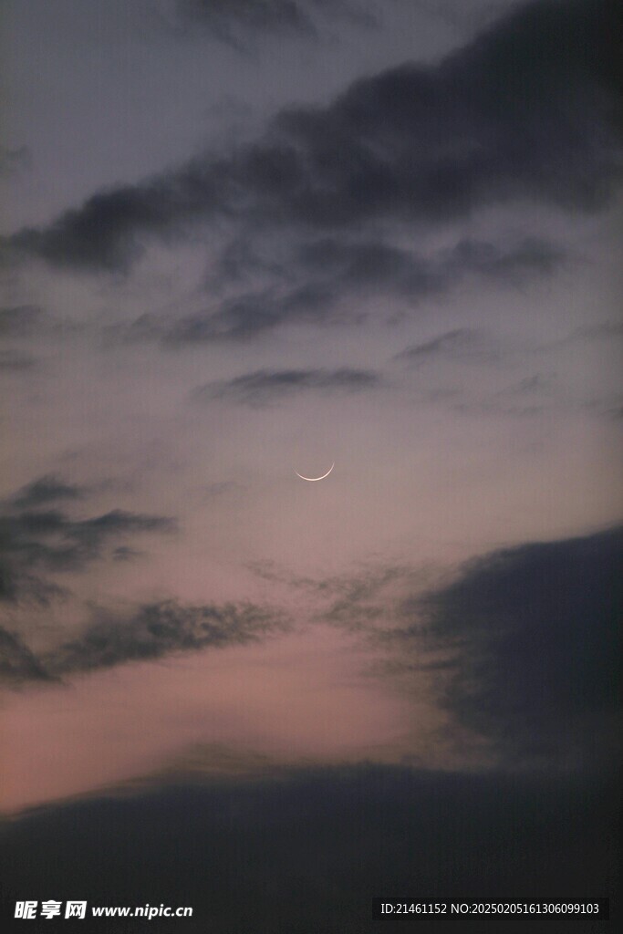 月亮