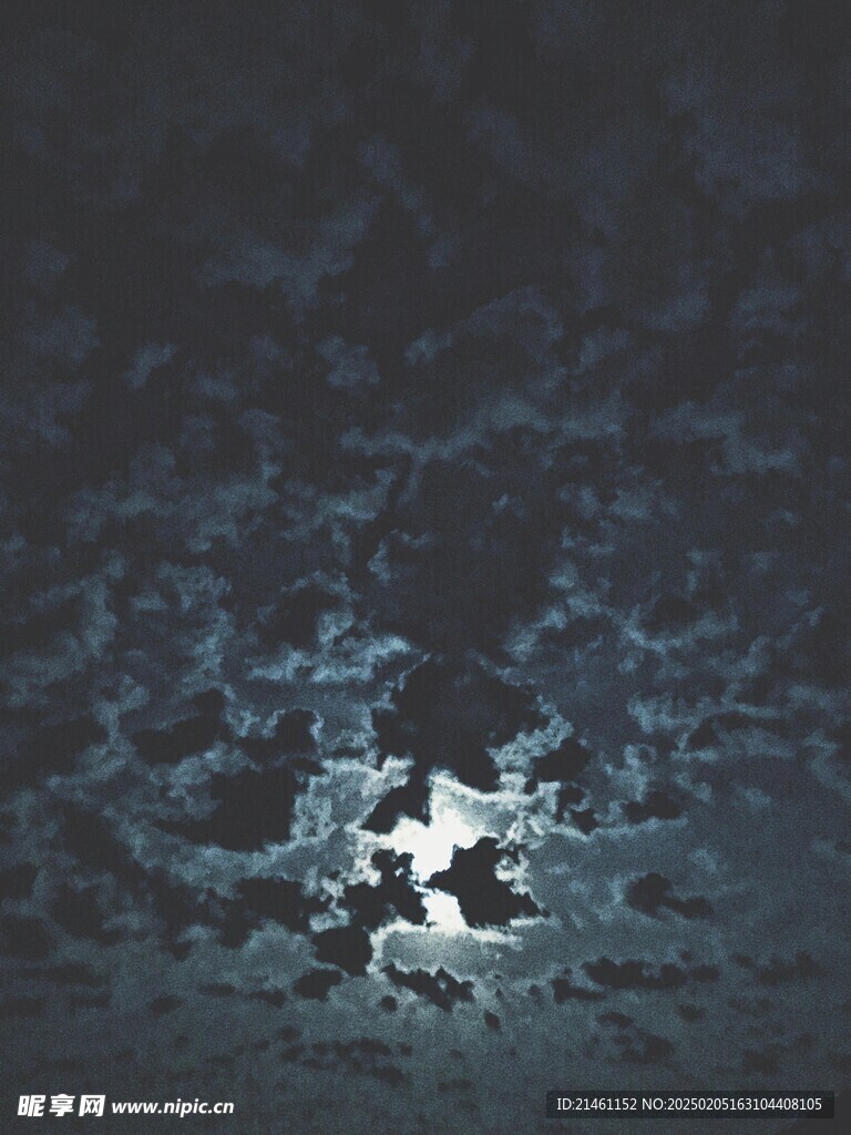 月亮