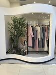 女装店橱窗