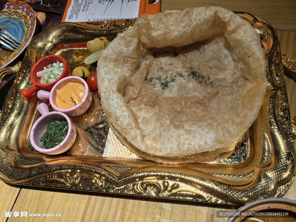 茴香肉饼