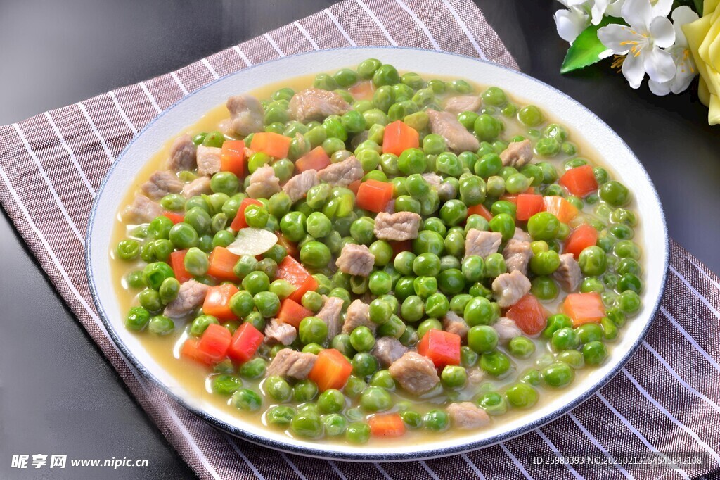 肉片炒青豆