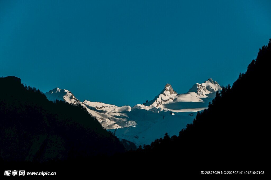 雪山壁纸