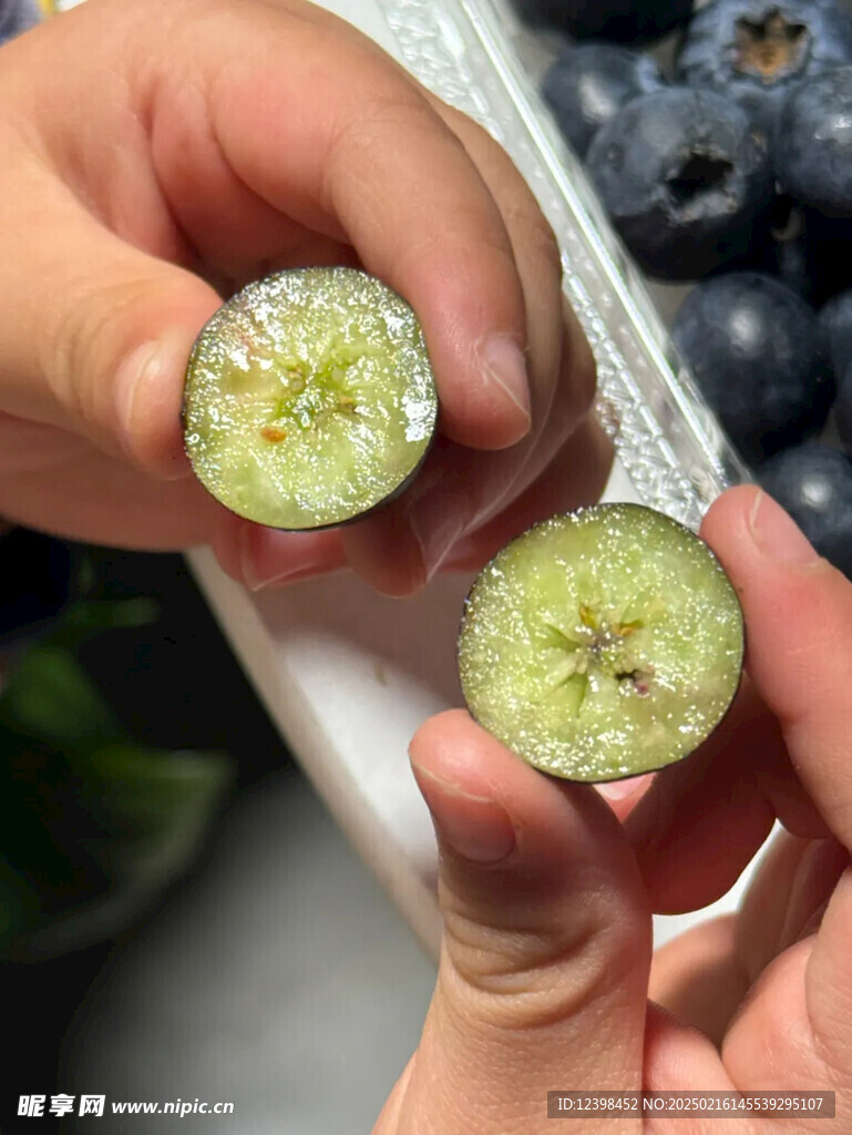 蓝莓