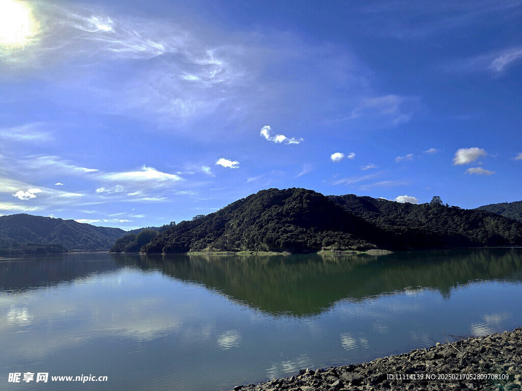 奥克兰南区水库风景