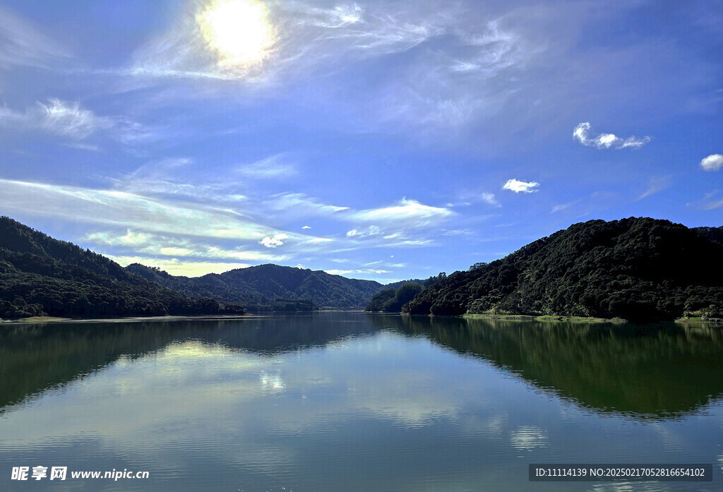 奥克兰南区水库风景