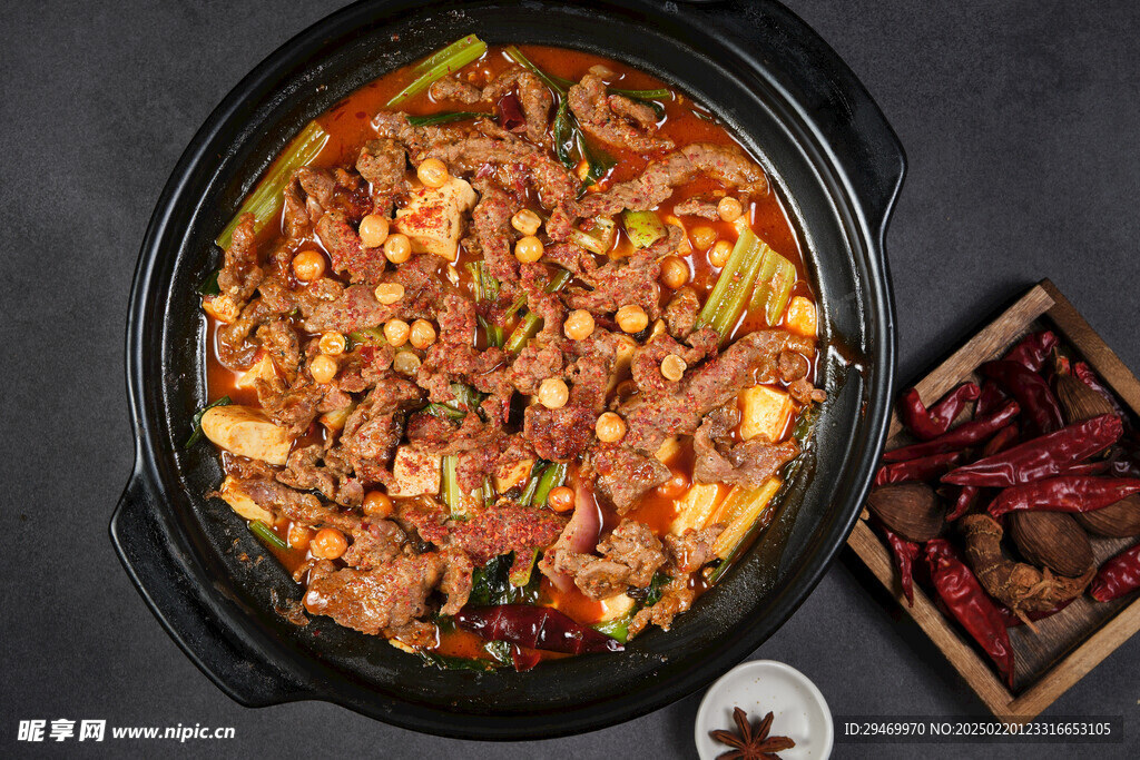 砂锅鲜牛肉