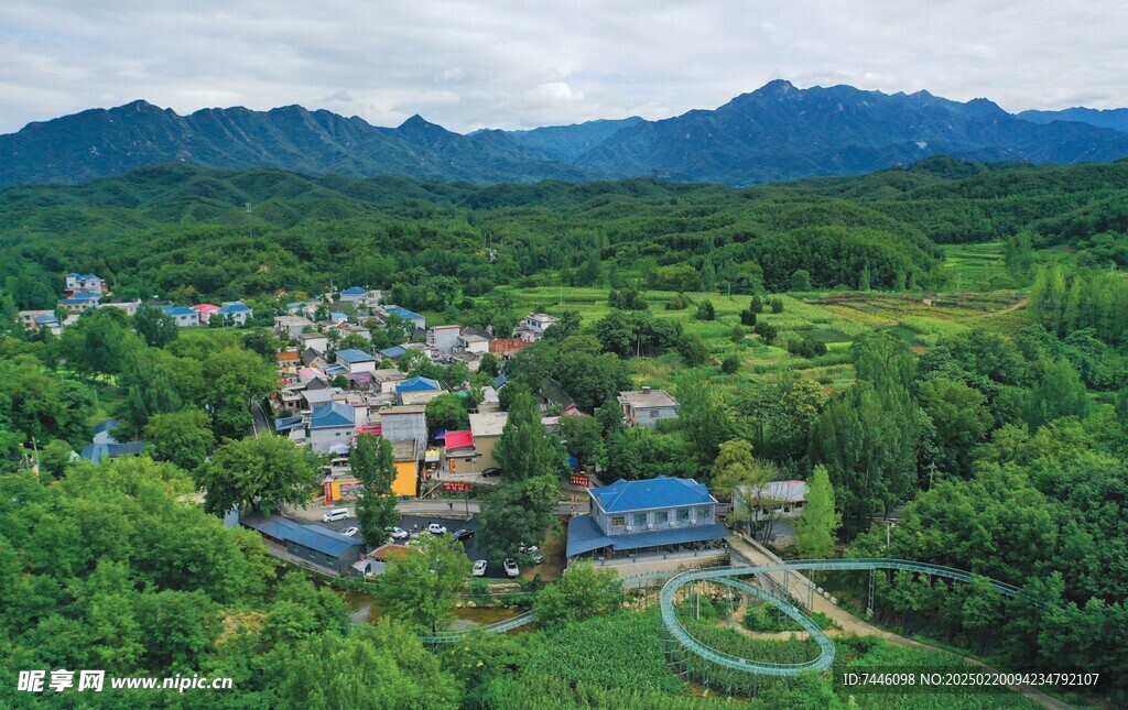 旅游特色乡村