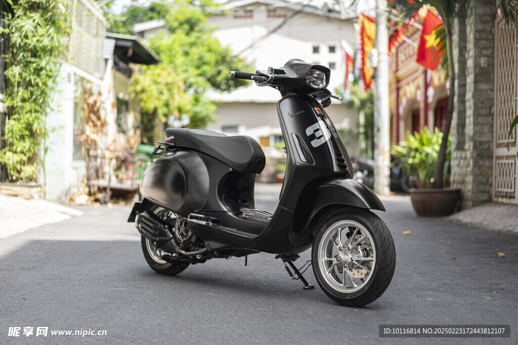 电动摩托车