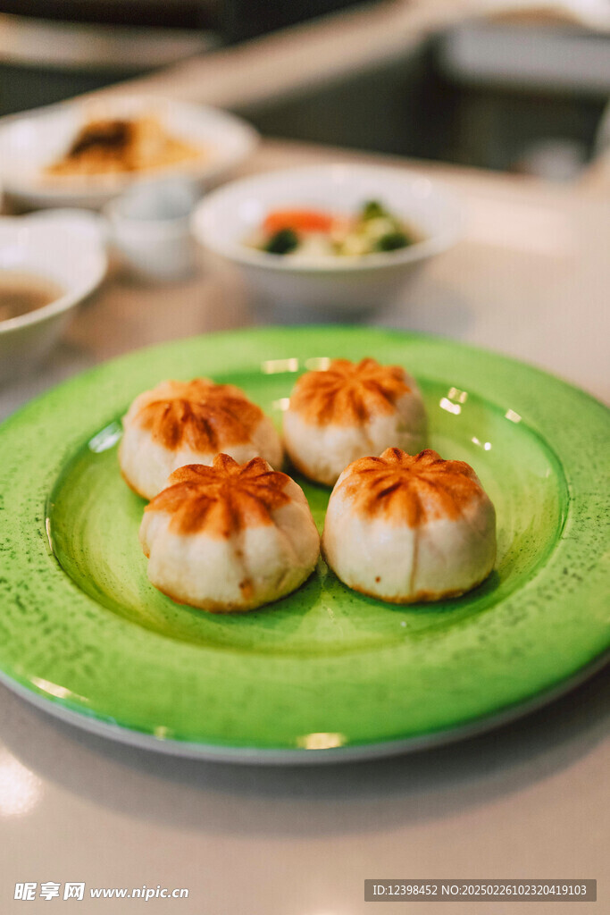 包子