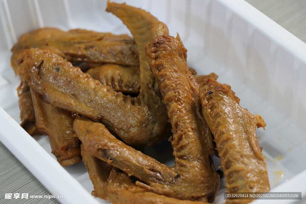 卤鸭翅