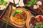 土豆烧肉饭