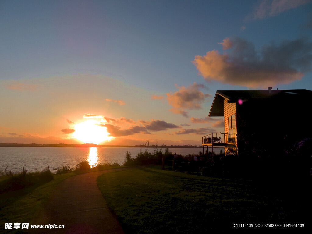 奥克兰海边夕阳风景