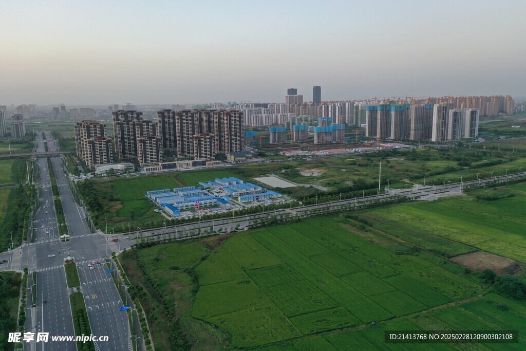 城市建筑全景