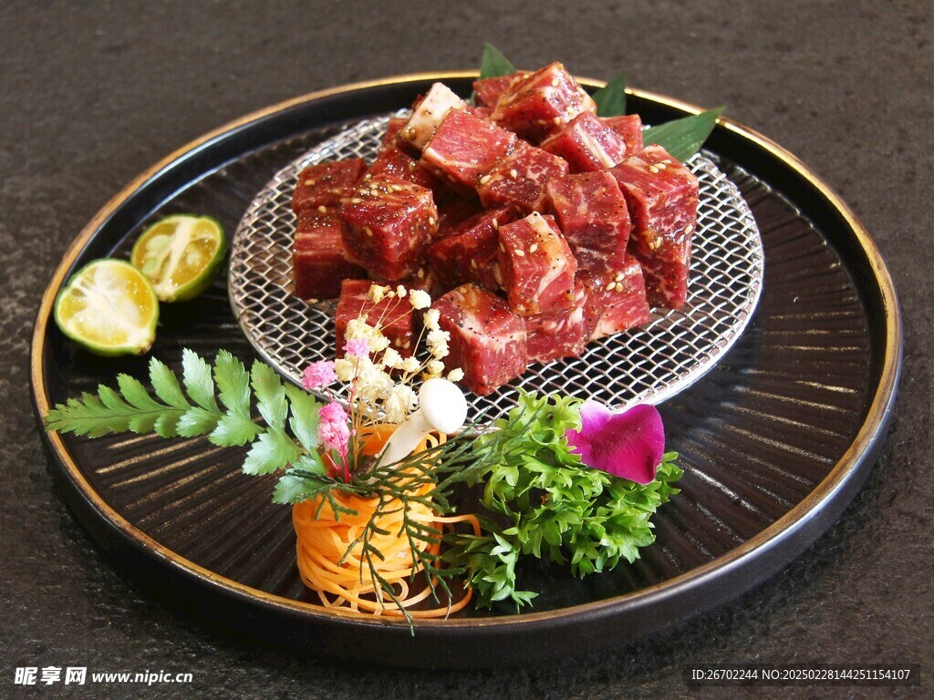 黑椒牛肉粒