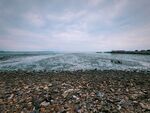 青岛阴天浅滩摄影
