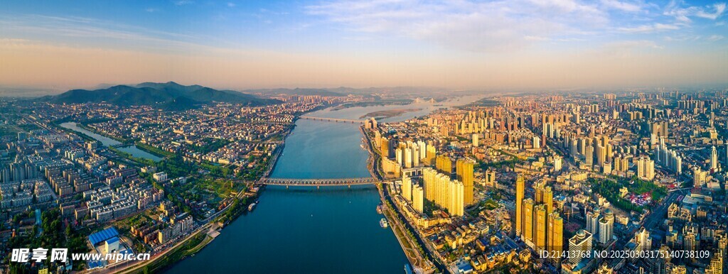城市建筑全景